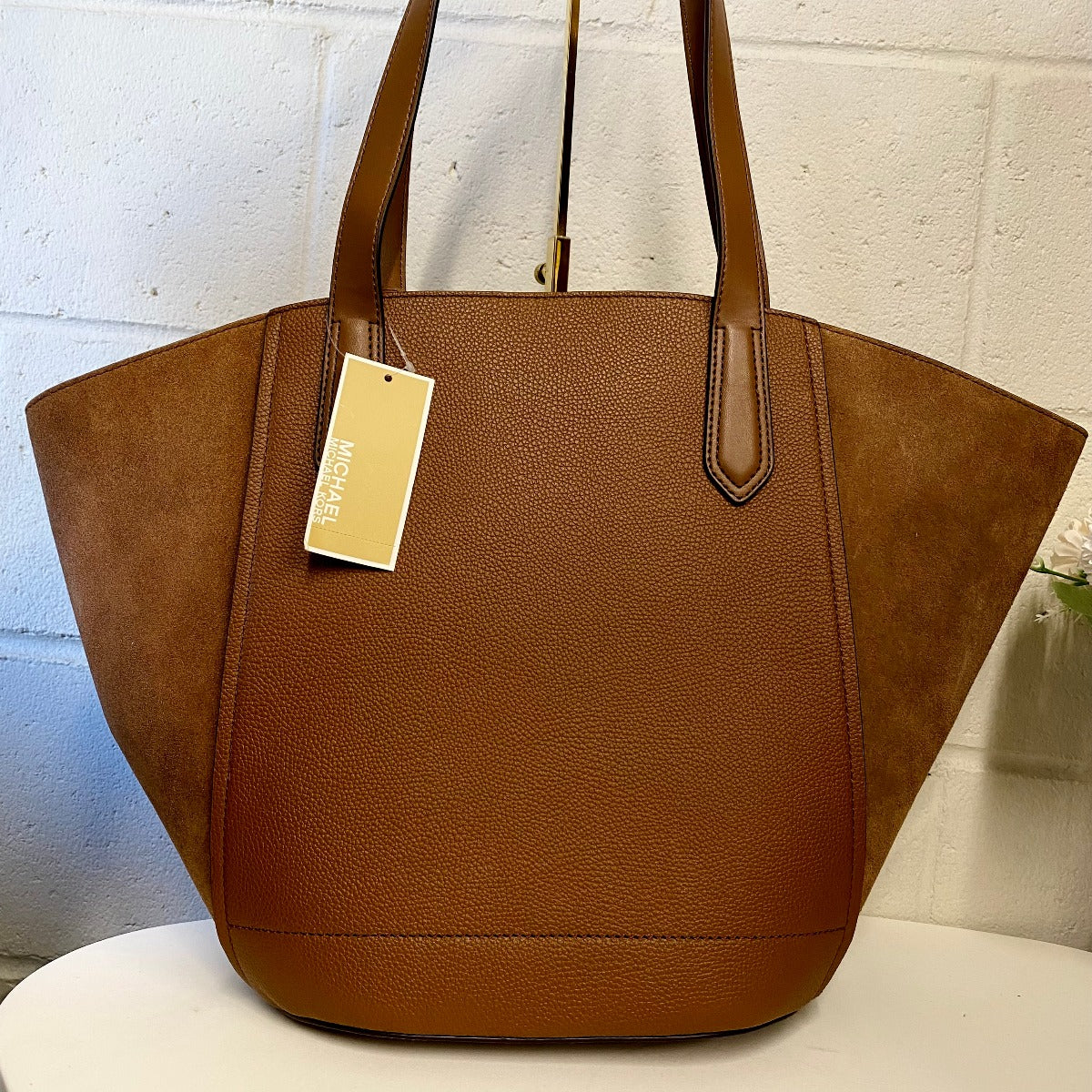 Michael Kors 35F1GPAT3S Portia Small Bucket Bag In Luggage Michael Kors 35F1GPAT3S Portia Small Bucket Bag In Luggage